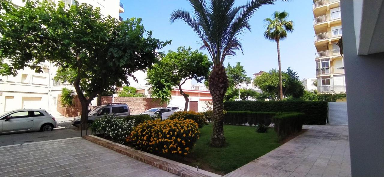 Апартаменты Ola Marina Solo Familias Playa de Gandia Экстерьер фото